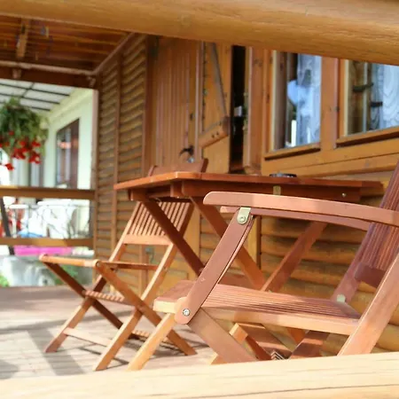 Orman Evi Pola Ustronie Morskie